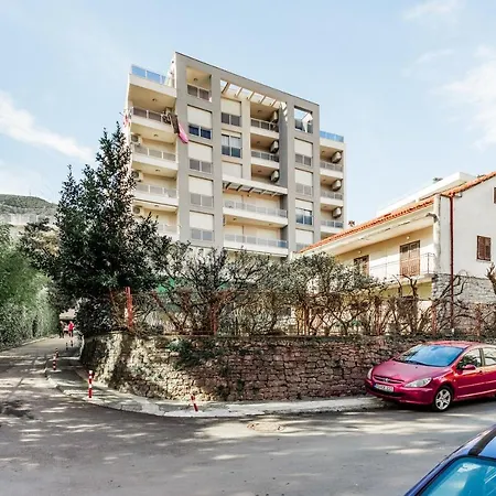 Lora Cetinjska18 Apartament *